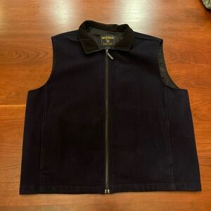 Woolrich Men's Dark Navy Vest